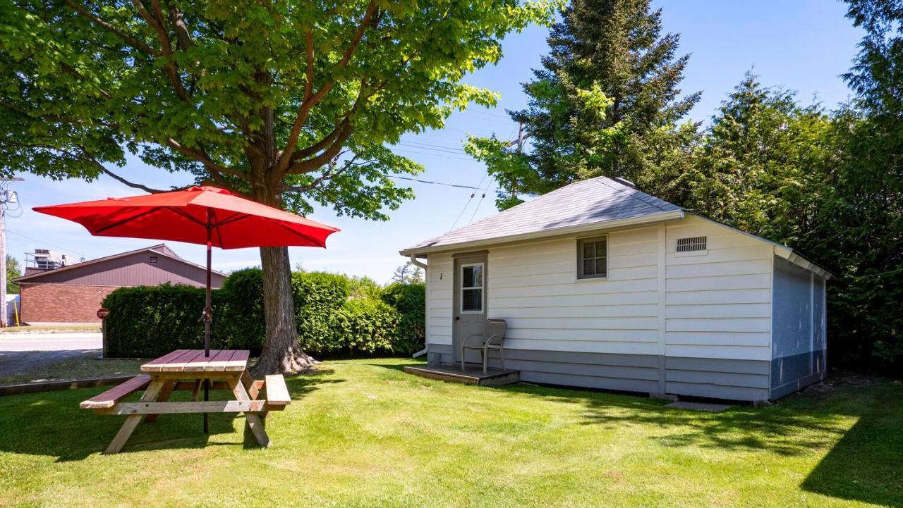 Bel Air Cottages And Motel Sauble Beach Eksteriør billede
