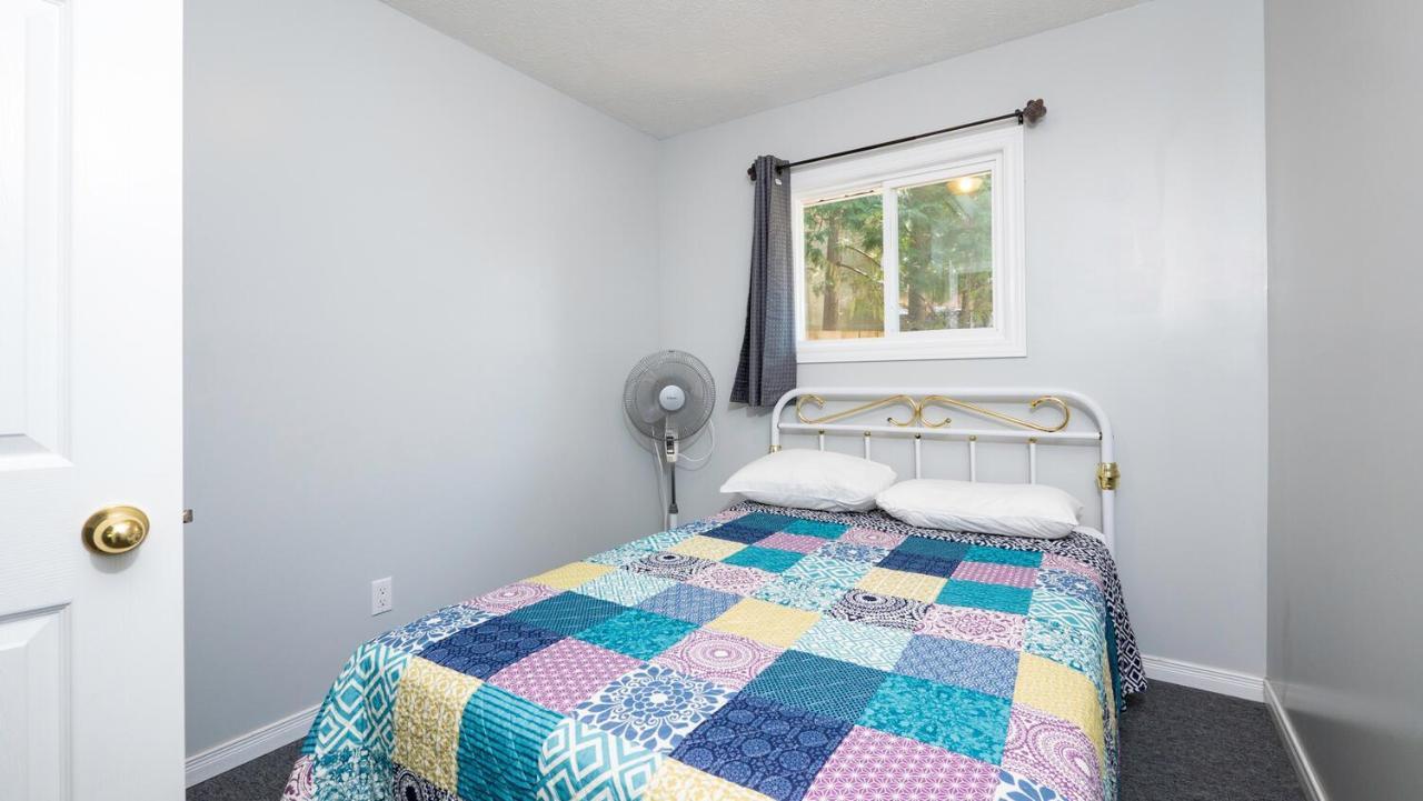 Bel Air Cottages And Motel Sauble Beach Eksteriør billede