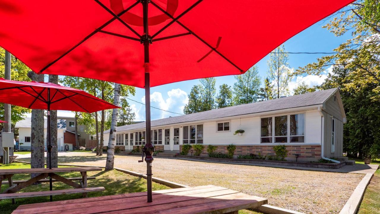 Bel Air Cottages And Motel Sauble Beach Eksteriør billede