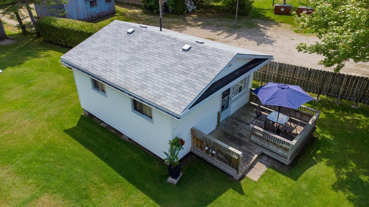 Bel Air Cottages And Motel Sauble Beach Eksteriør billede