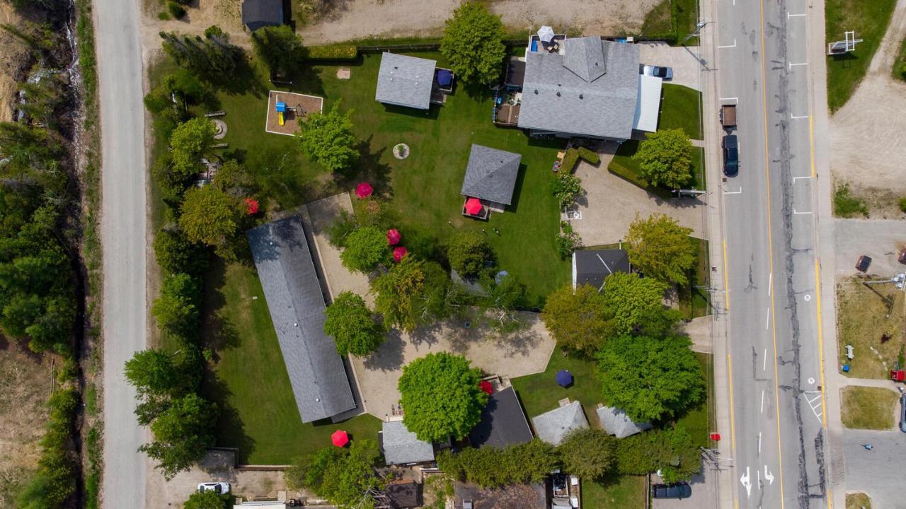 Bel Air Cottages And Motel Sauble Beach Eksteriør billede